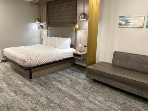 hotel solara hobby airport