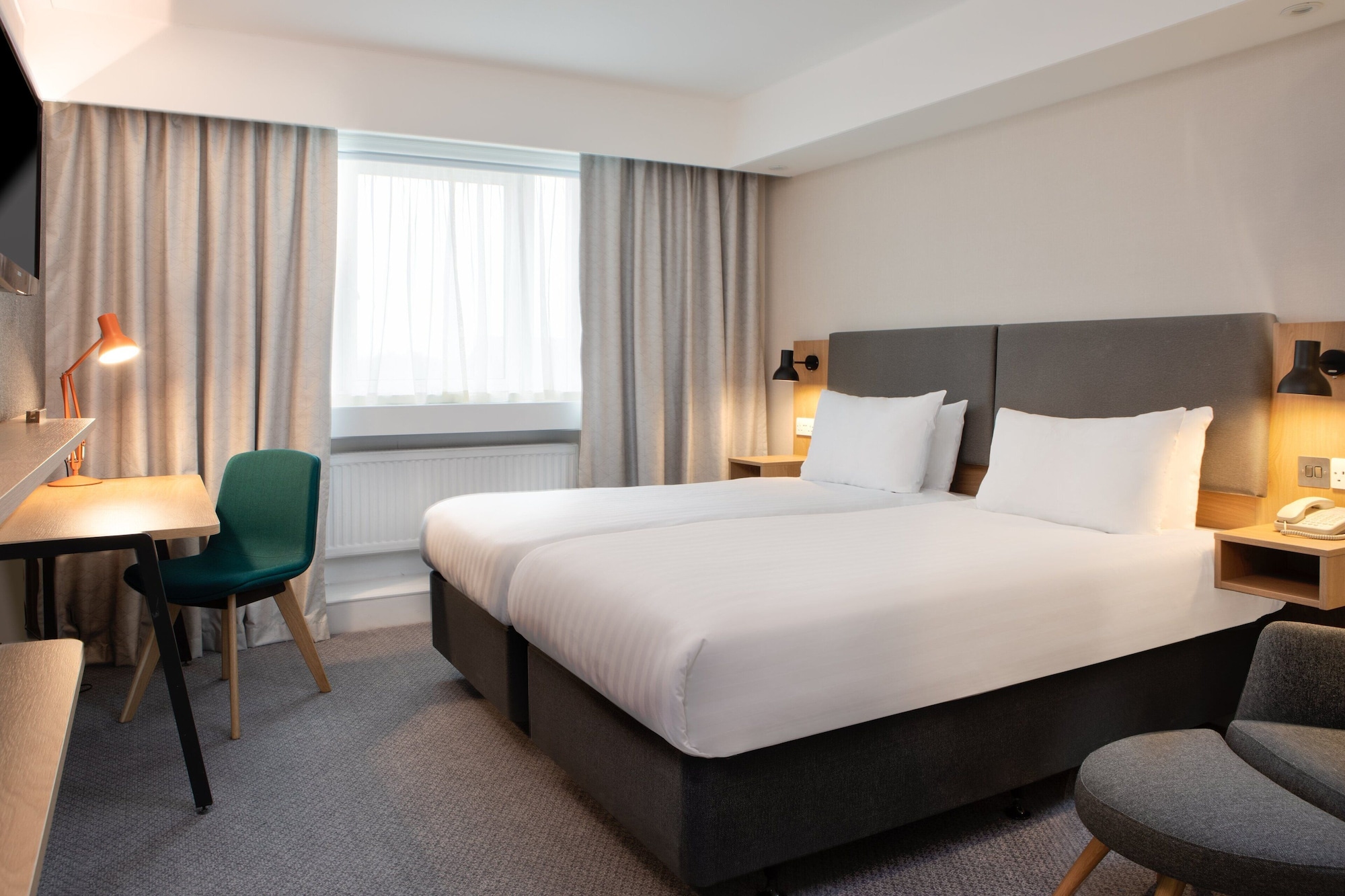 holiday inn bolton centre by ihg