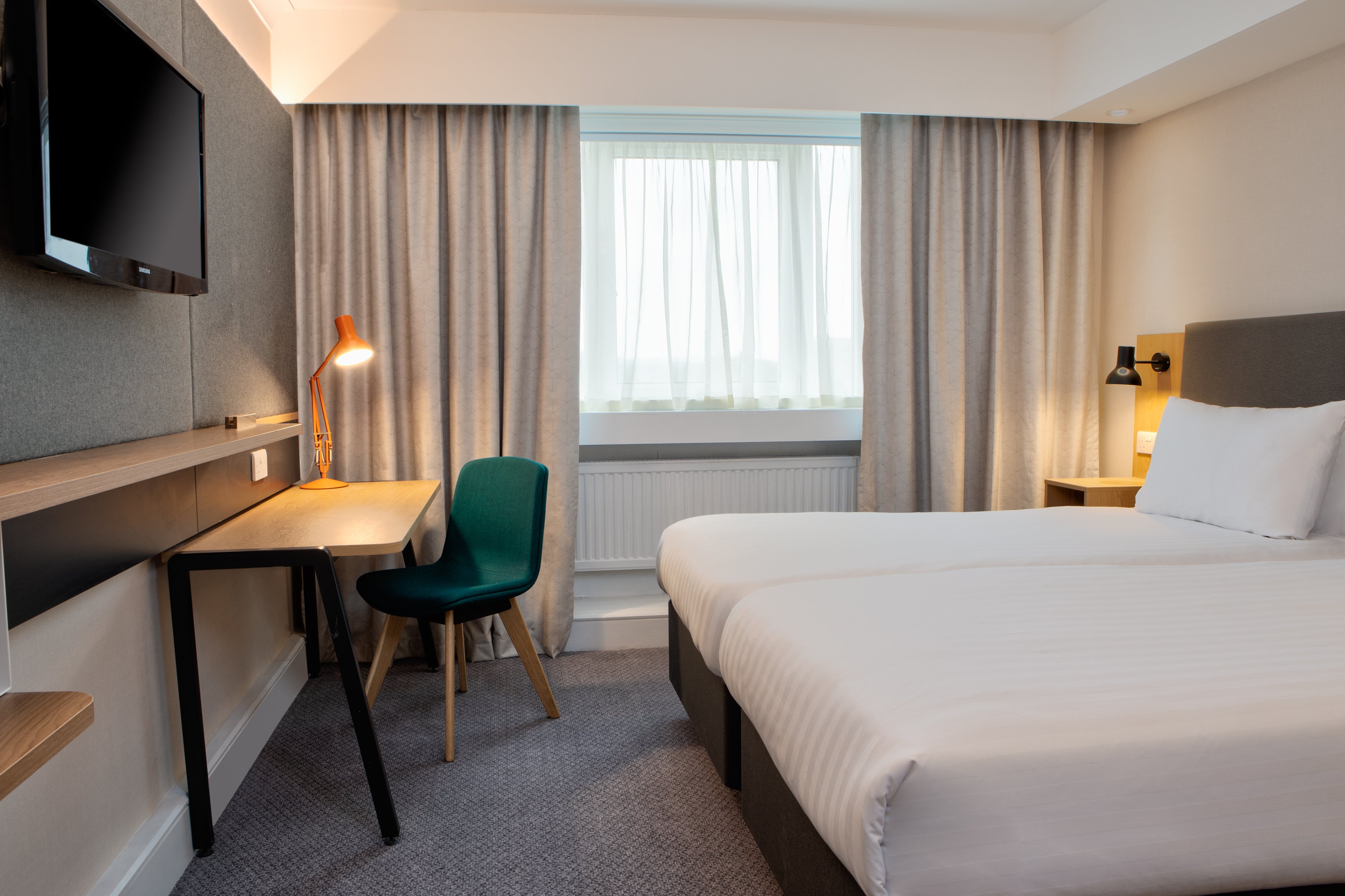 holiday inn bolton centre by ihg