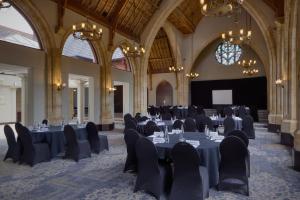 holiday inn bolton centre by ihg