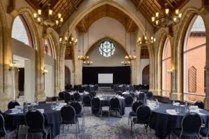 holiday inn bolton centre by ihg