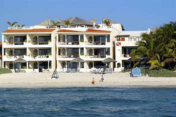 Villas De Rosa Beach Resort