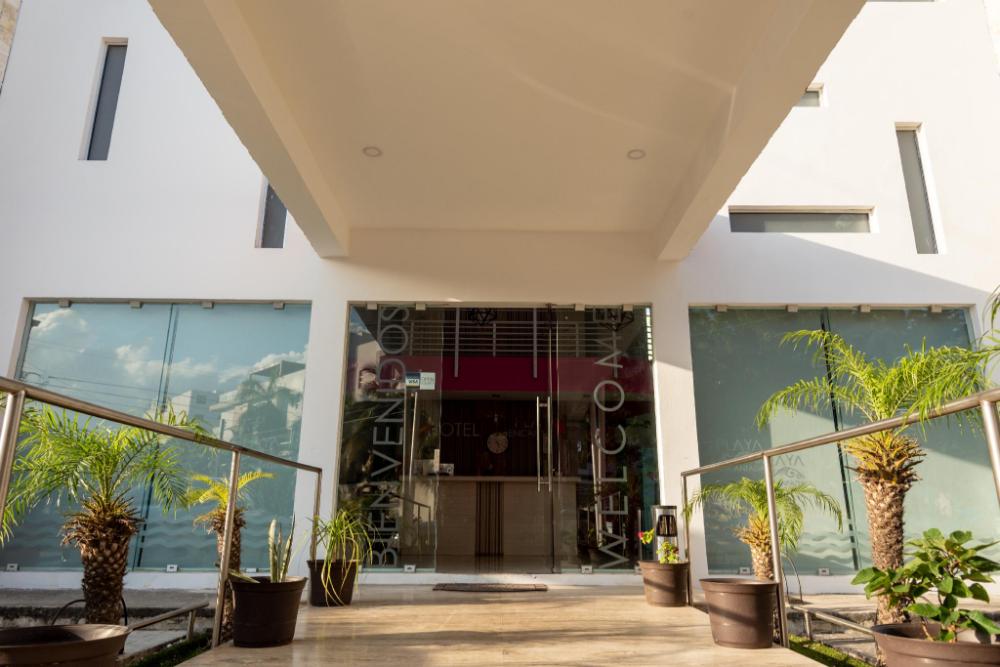 hotel playa encantada