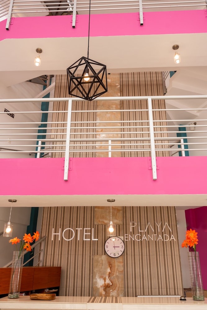 hotel playa encantada