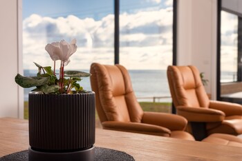 The Cove Tasmania,,4.5 star