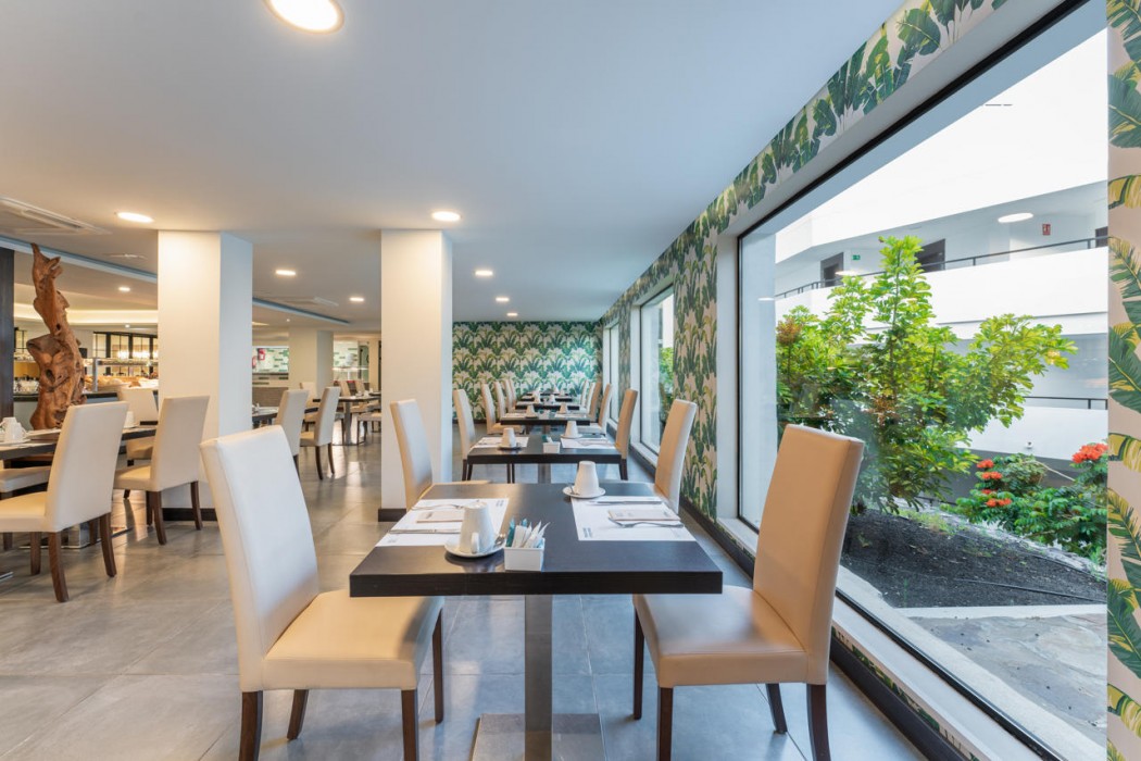 Occidental Roca Negra - Adults Only,Near Agaete Natural Pools,4 star