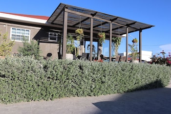 rh boutique hotel aruba