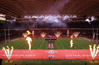 the suite 82 cathedral private parking