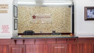 Magnuson Hotel Bradenton,Bradenton>>Bayshore Gardens,3 star
