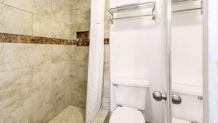 magnuson hotel bradenton