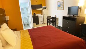 magnuson hotel bradenton