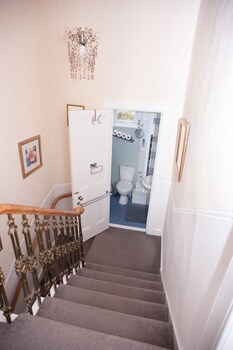 bees townhouse apartment