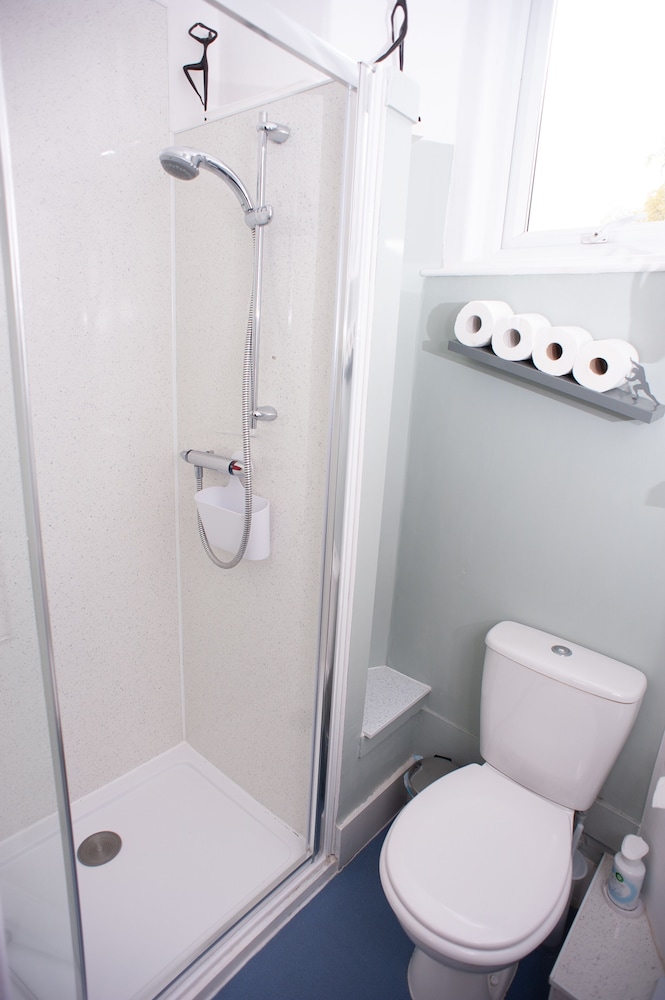 bees townhouse apartment