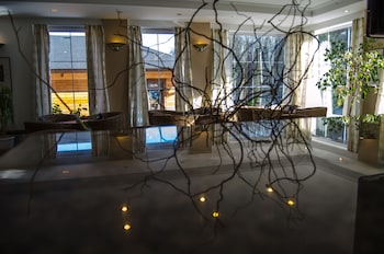 hotel west
