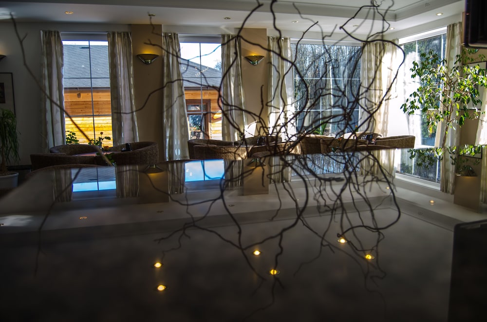 hotel west
