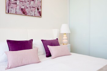 stayandco serviced apartments crows nest