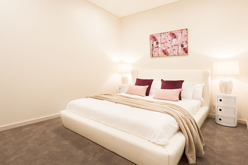stayandco serviced apartments crows nest