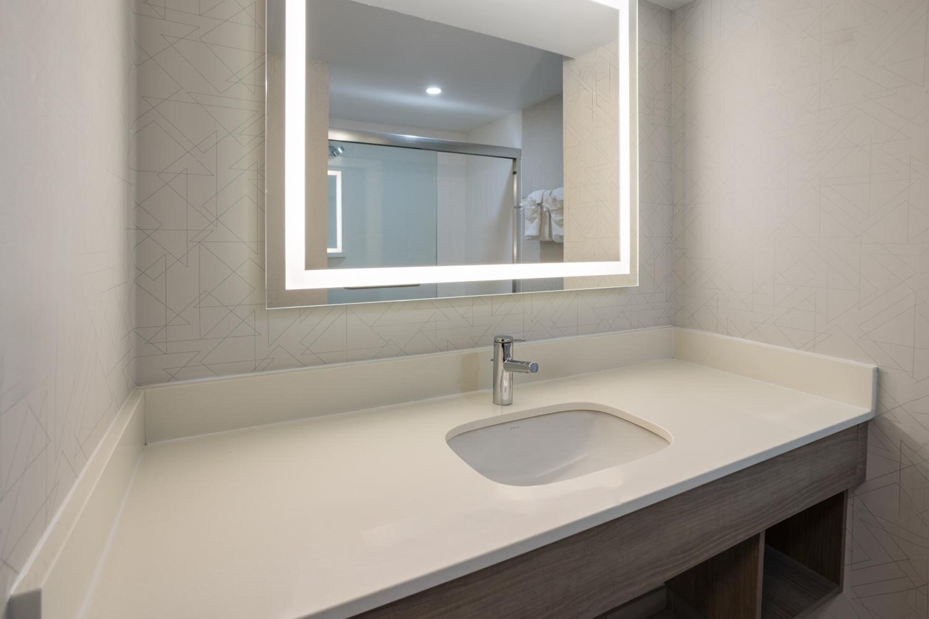 holiday inn express hotel and suites brattleboro by ihg
