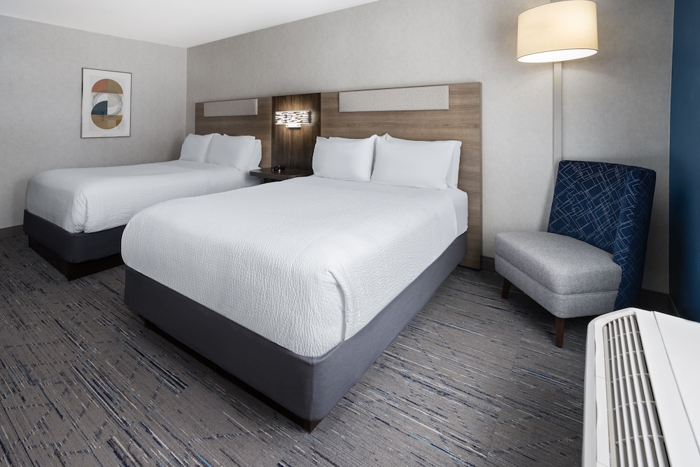 holiday inn express hotel and suites brattleboro by ihg