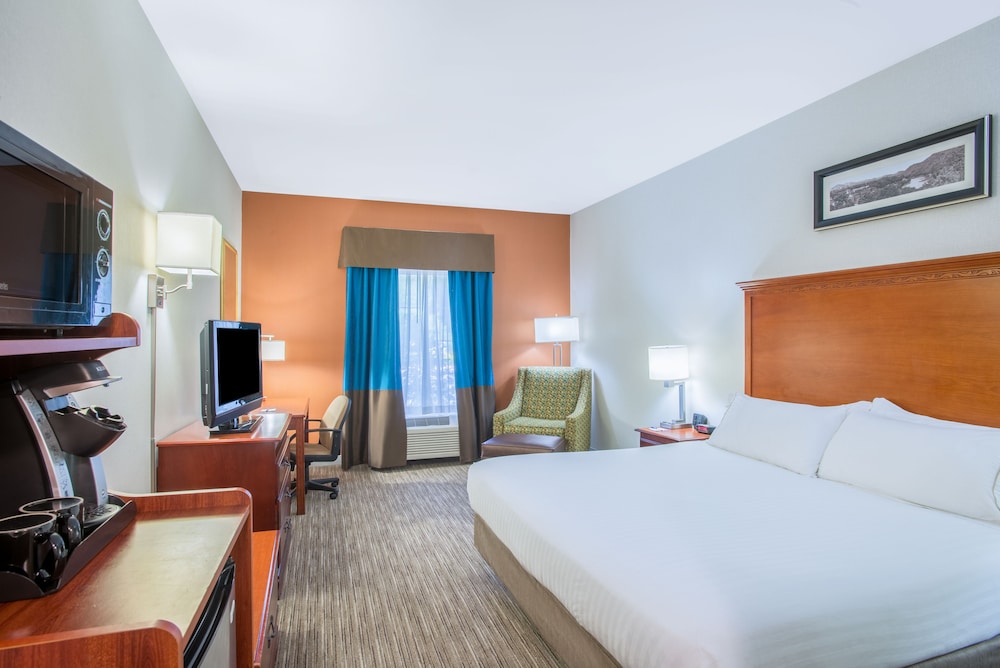 holiday inn express hotel and suites brattleboro by ihg