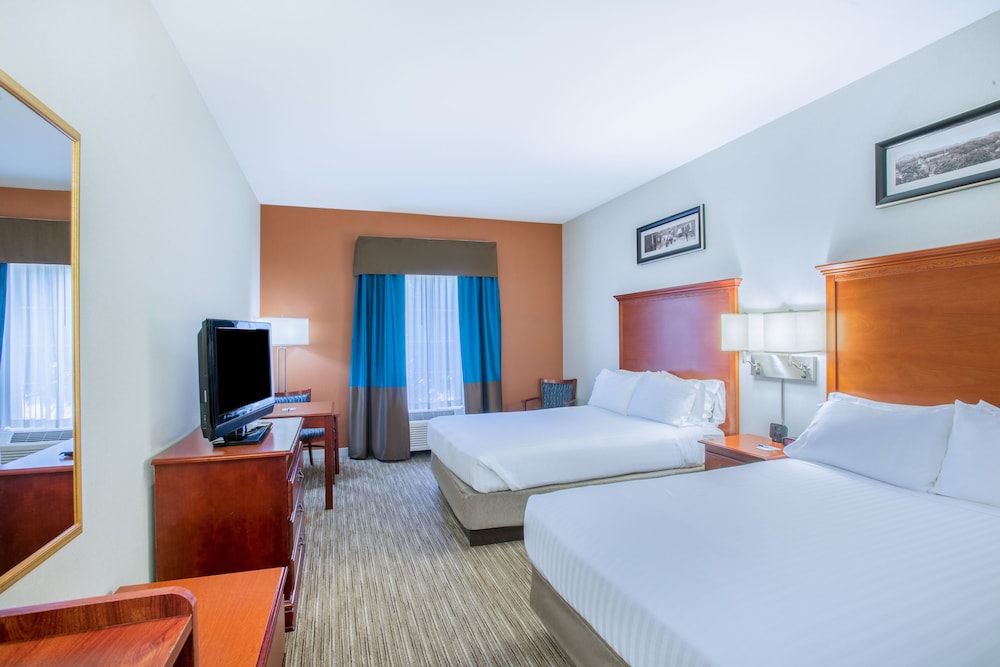 holiday inn express hotel and suites brattleboro by ihg