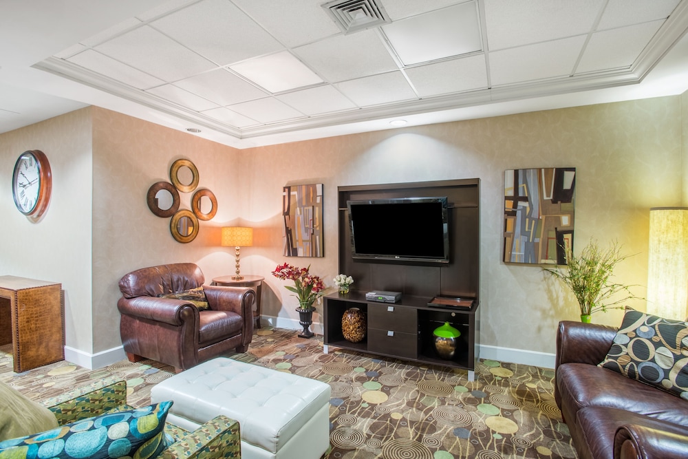 holiday inn express hotel and suites brattleboro by ihg