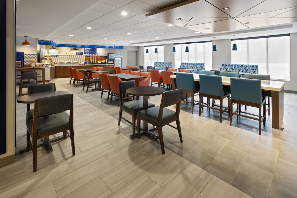 holiday inn express hotel and suites brattleboro by ihg