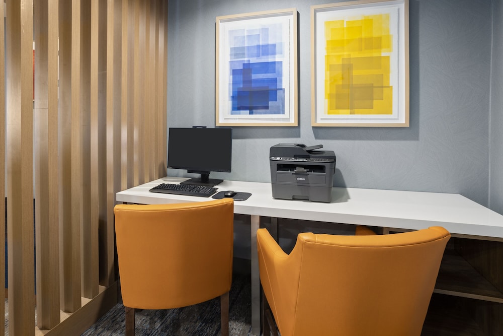 holiday inn express hotel and suites brattleboro by ihg