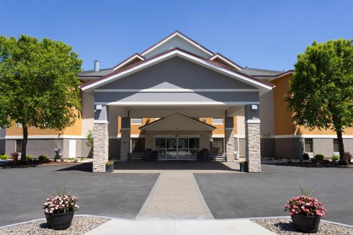 holiday inn express hotel and suites brattleboro by ihg