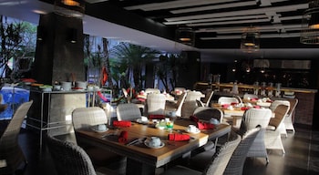 amaroossa suite bali