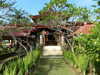 suly vegetarian resort