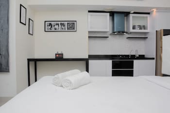 pleasant and modern studio grand kamala lagoon apartment