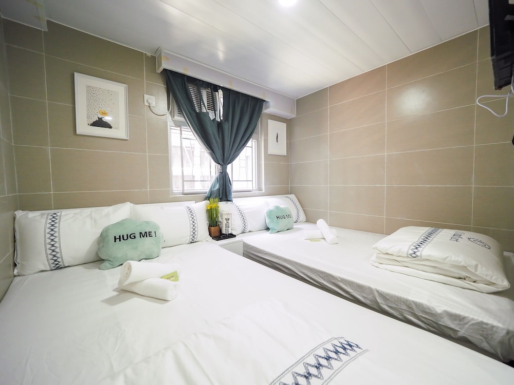 hostel tst
