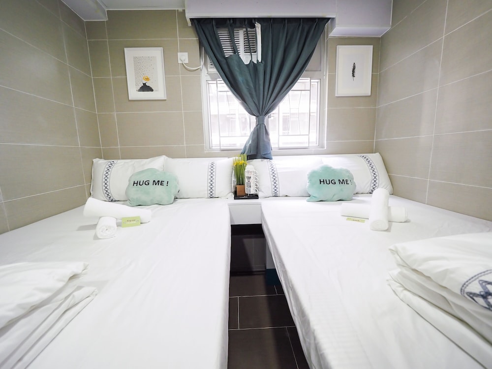 hostel tst