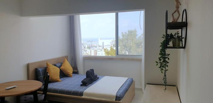 maya guest house panoramic seaandcity view