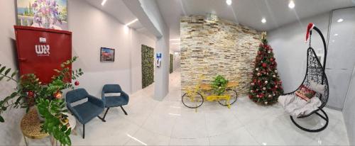 maya guest house panoramic seaandcity view