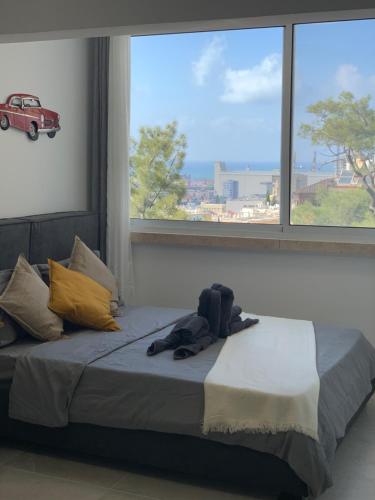 maya guest house panoramic seaandcity view