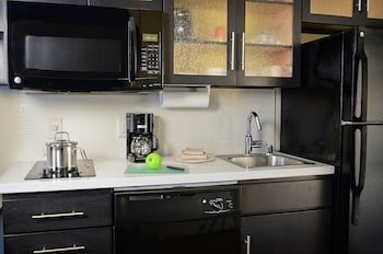 Candlewood Suites Denver Northeast - Brighton By Ihg,Denver>>Brighton,3 star