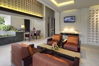 18 suite villa loft by amithya
