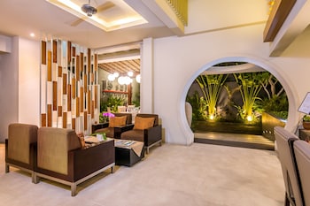 18 suite villa loft by amithya