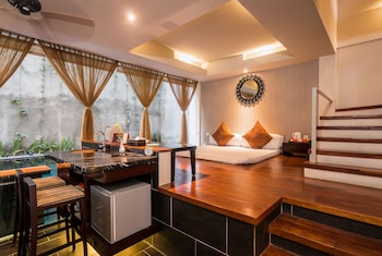 18 suite villa loft by amithya