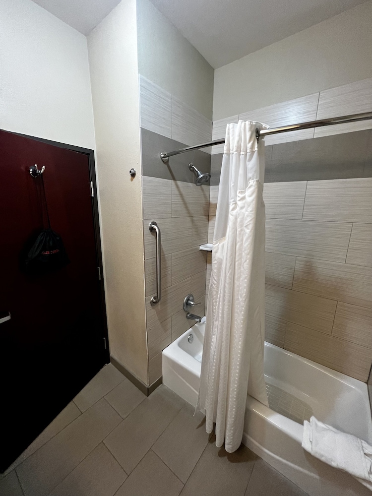 holiday inn express hotel and suites alva by ihg