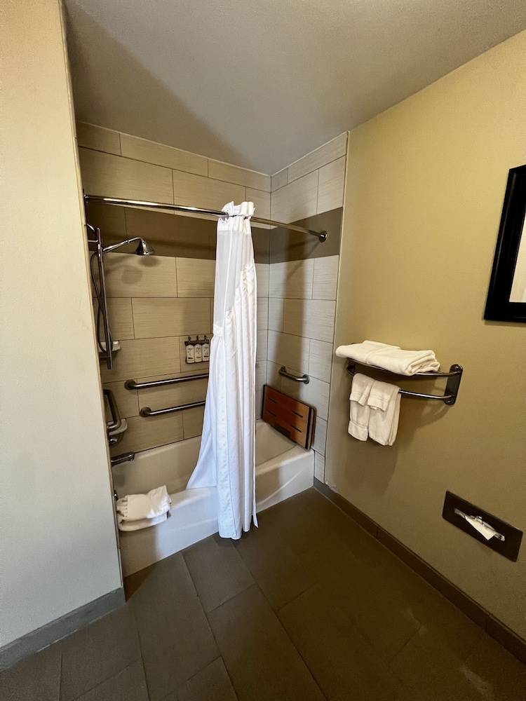 holiday inn express hotel and suites alva by ihg