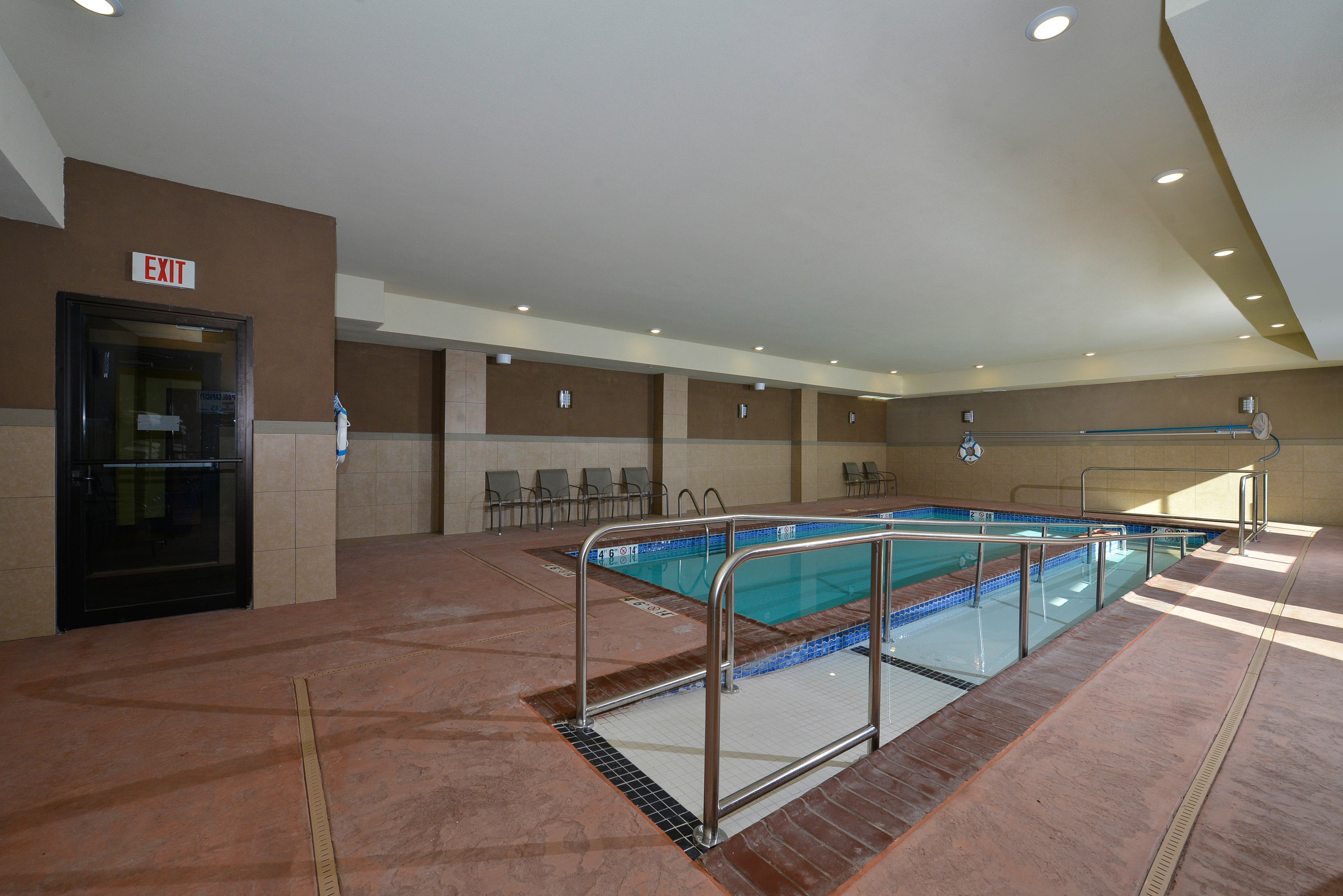 holiday inn express hotel and suites alva by ihg