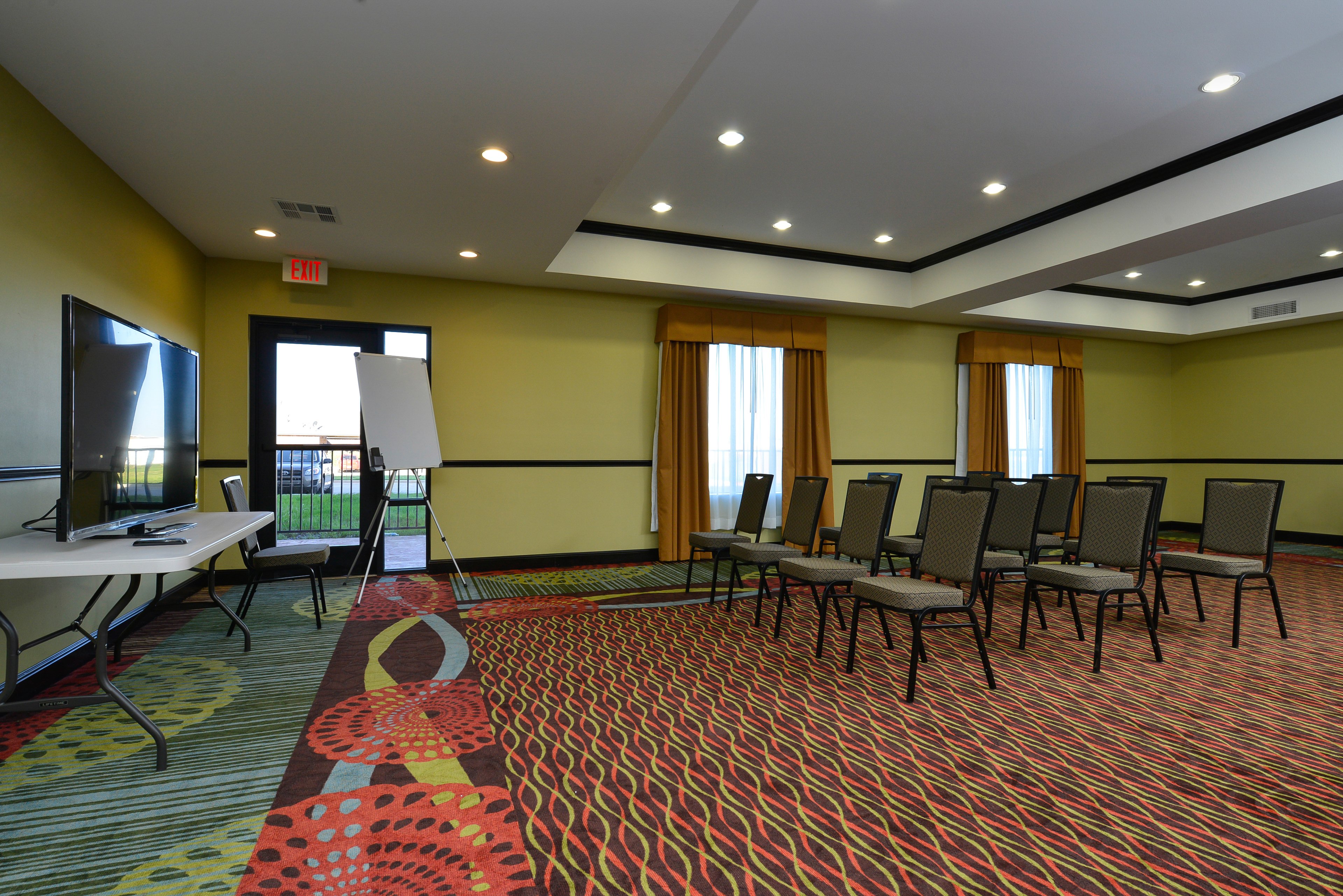 holiday inn express hotel and suites alva by ihg