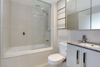 corporate living accommodation hawthorn