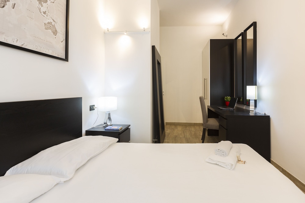 notami yellow line apartment