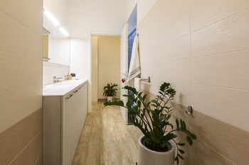 notami yellow line apartment