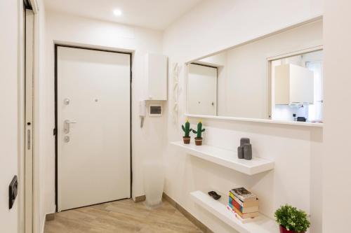 notami yellow line apartment