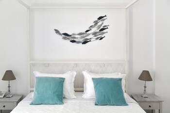 paros